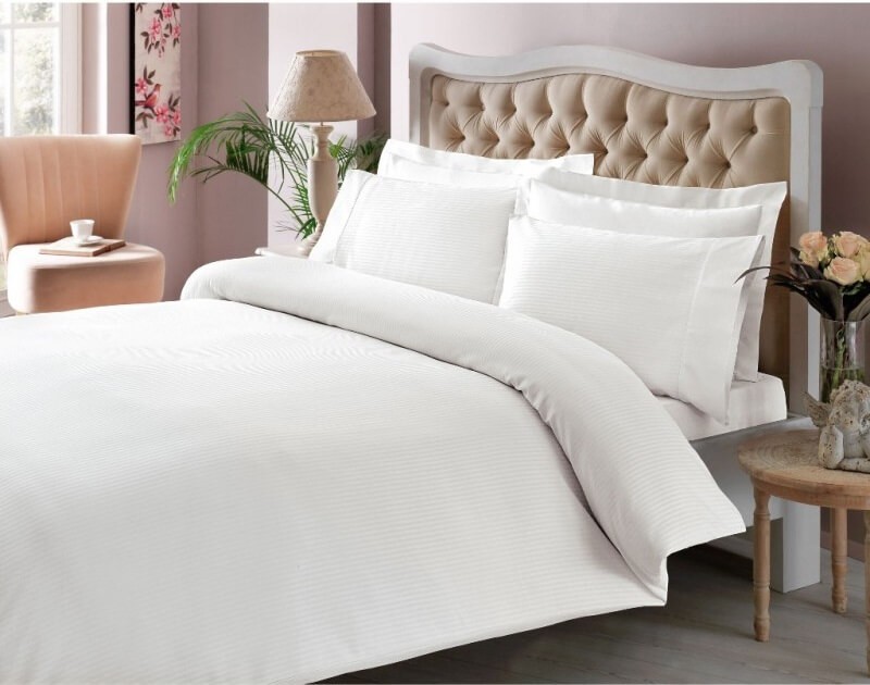 

Двуспальный King Size комплект TAC Premium Basic White Сатин-Stripe белый цвет