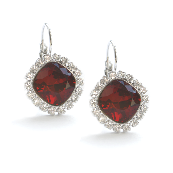 

Серьги KOBI IVONN STRASS 10 мм со Swarovski модели 7440-3091-06-32