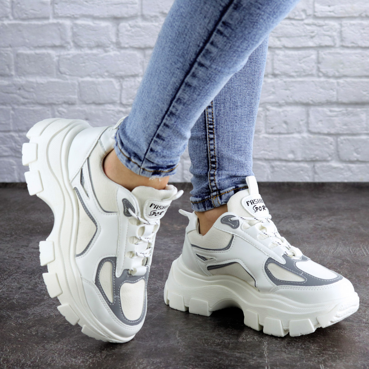 

Женские кроссовки Fashion Mateo 2061 39 размер 24 см Белый