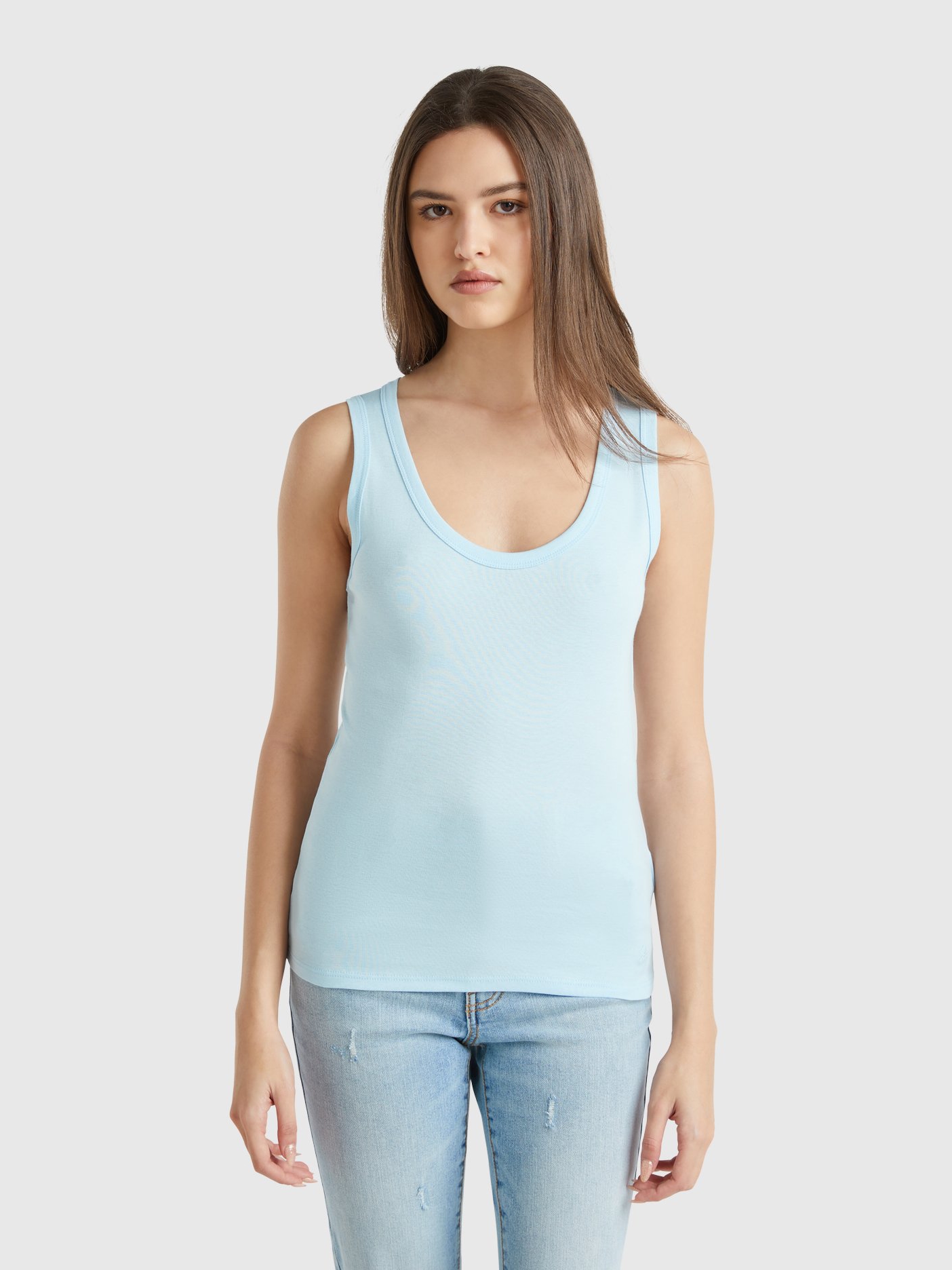 Майка жіноча United Colors of Benetton 3GA2DH010-12J L Блідо-блакитна від Rozetka на платформі USKIDKA Акція на Майка жіноча United Colors of Benetton 3GA2DH010-12J L Блідо-блакитна від Rozetka