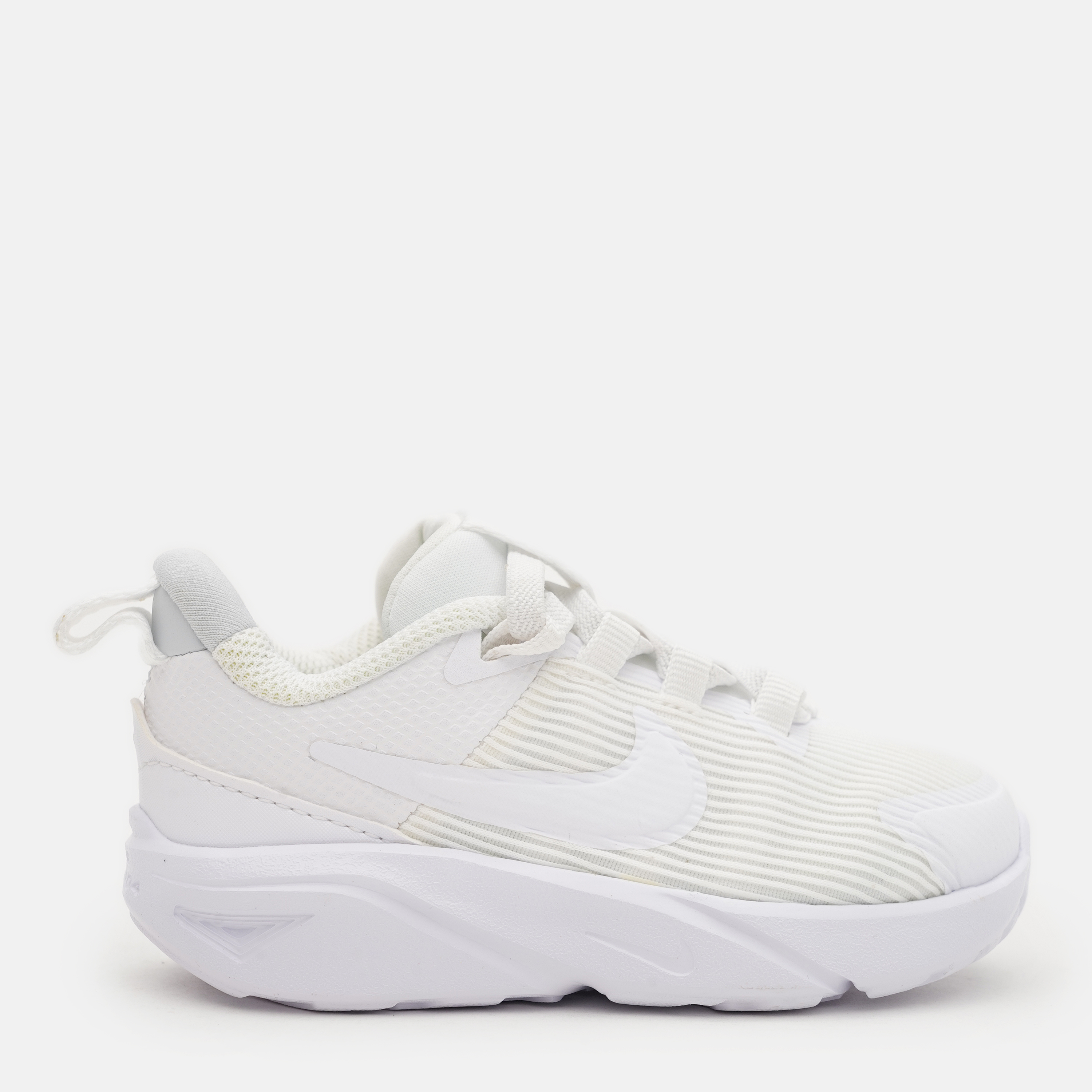 Акція на Дитячі кросівки для дівчинки Nike Star Runner 4 Nn DX7616-100 23.5 (7C) Білі від Rozetka