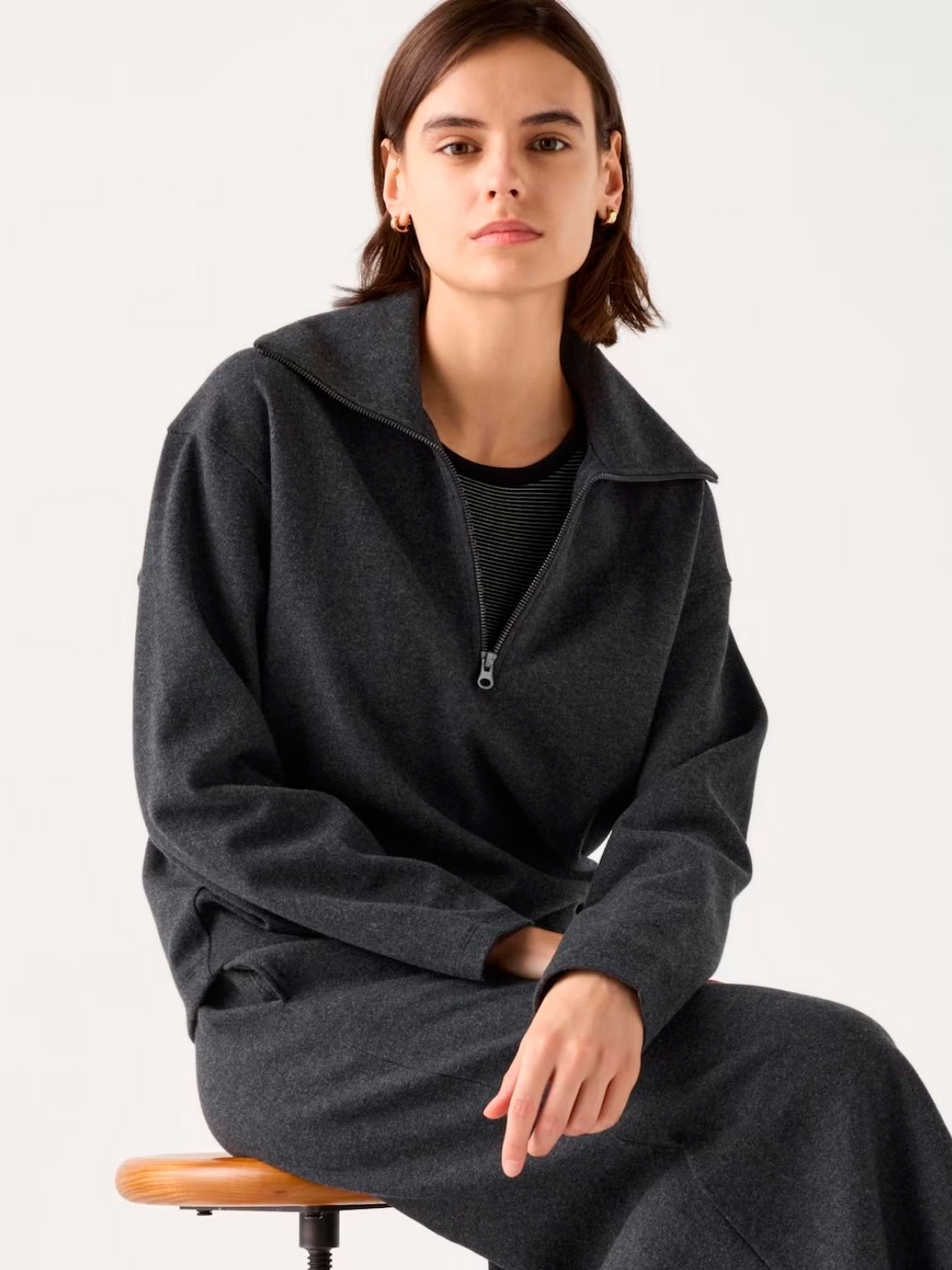 Джемпер жіночий Uniqlo 865707922 L Сірий від Rozetka на платформі USKIDKA Акція на Джемпер жіночий Uniqlo 865707922 L Сірий від Rozetka
