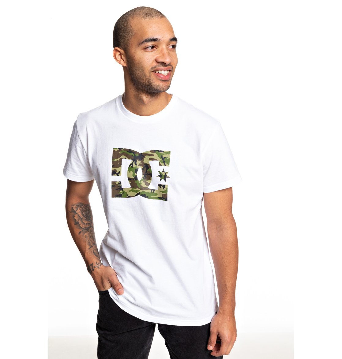 

Футболка DC STAR TEE ADYZT03119 S Белый