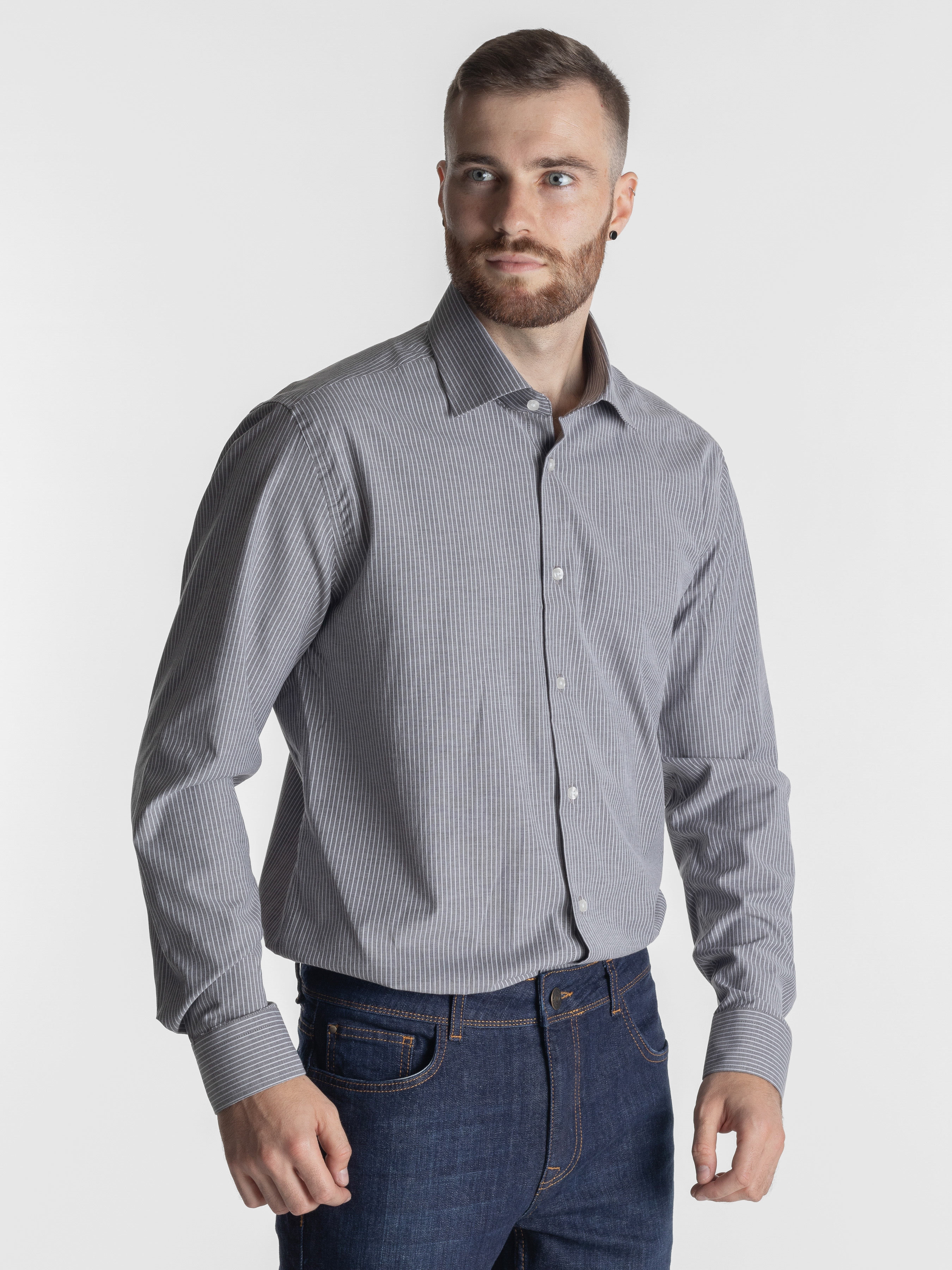 Сорочка бавовняна чоловіча Arber Slim Fit M05.05.11.211 38-39 Сіра від Rozetka на платформі USKIDKA Акція на Сорочка бавовняна чоловіча Arber Slim Fit M05.05.11.211 38-39 Сіра від Rozetka