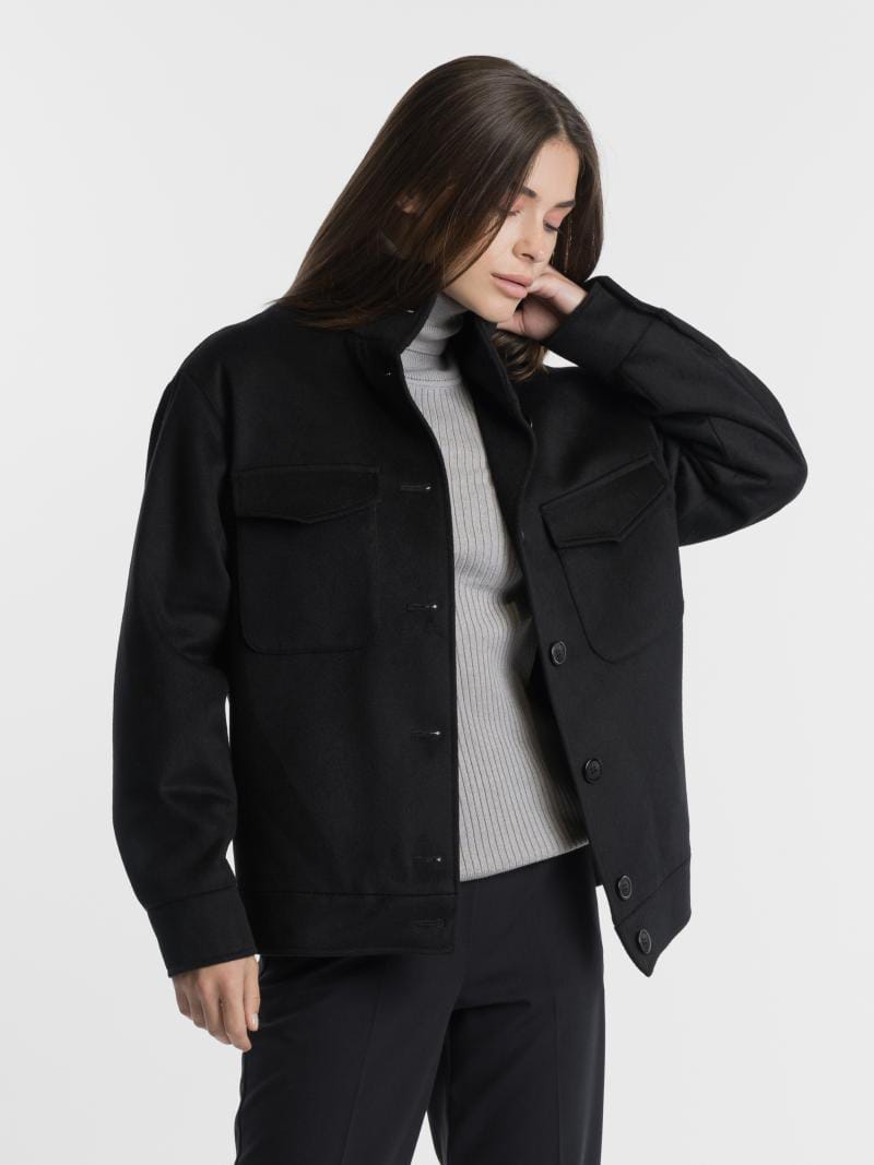 Пальто осіннє коротке жіноче Arber Jacket Shirt W W08.07.02.233 48 Чорне від Rozetka на платформі USKIDKA Акція на Пальто осіннє коротке жіноче Arber Jacket Shirt W W08.07.02.233 48 Чорне від Rozetka