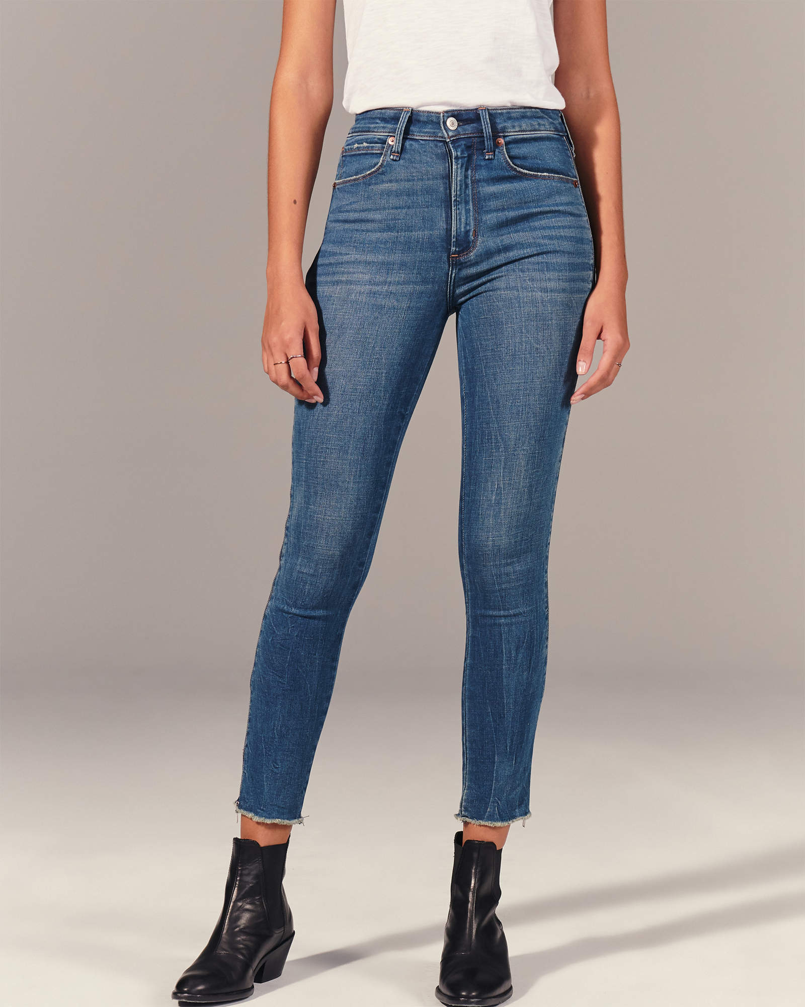 

Джинсы Ankle Super Skinny Abercrombie & Fitch AF7728W 27/26 Синий