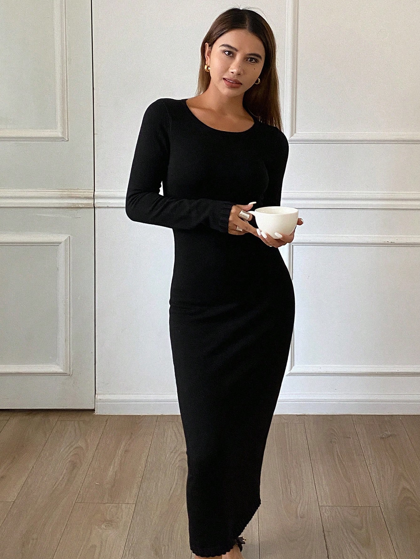Сукня жіноча SHEIN GD-00134409 M Чорна від Rozetka на платформі USKIDKA Акція на Сукня жіноча SHEIN GD-00134409 M Чорна від Rozetka