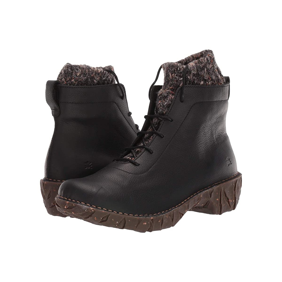 

Ботинки El Naturalista Yggdrasil NG61 Black, 38 (230 мм)