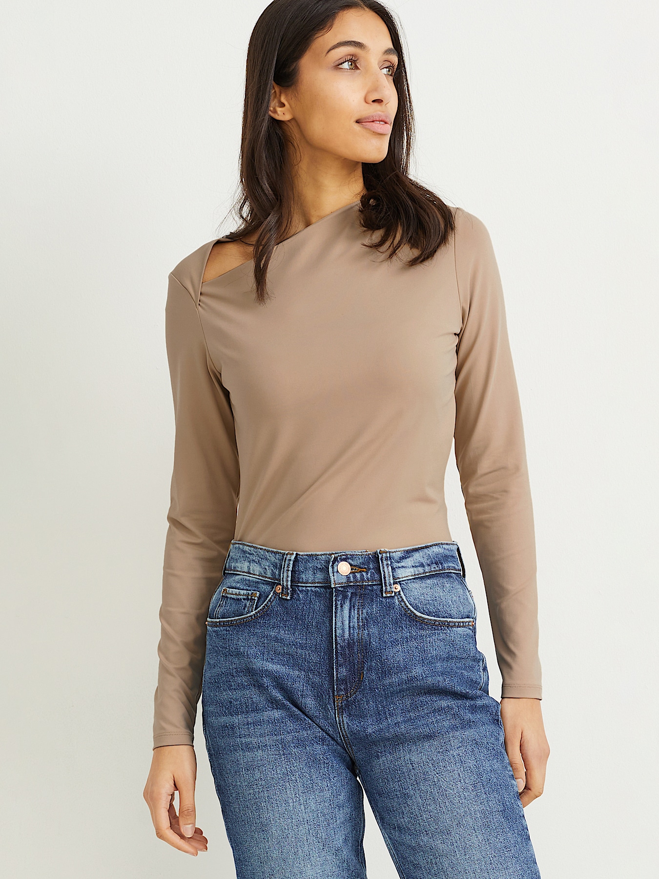 Джемпер жіночий C&A GD-00094491 XL Бежевий від Rozetka на платформі USKIDKA Акція на Джемпер жіночий C&A GD-00094491 XL Бежевий від Rozetka