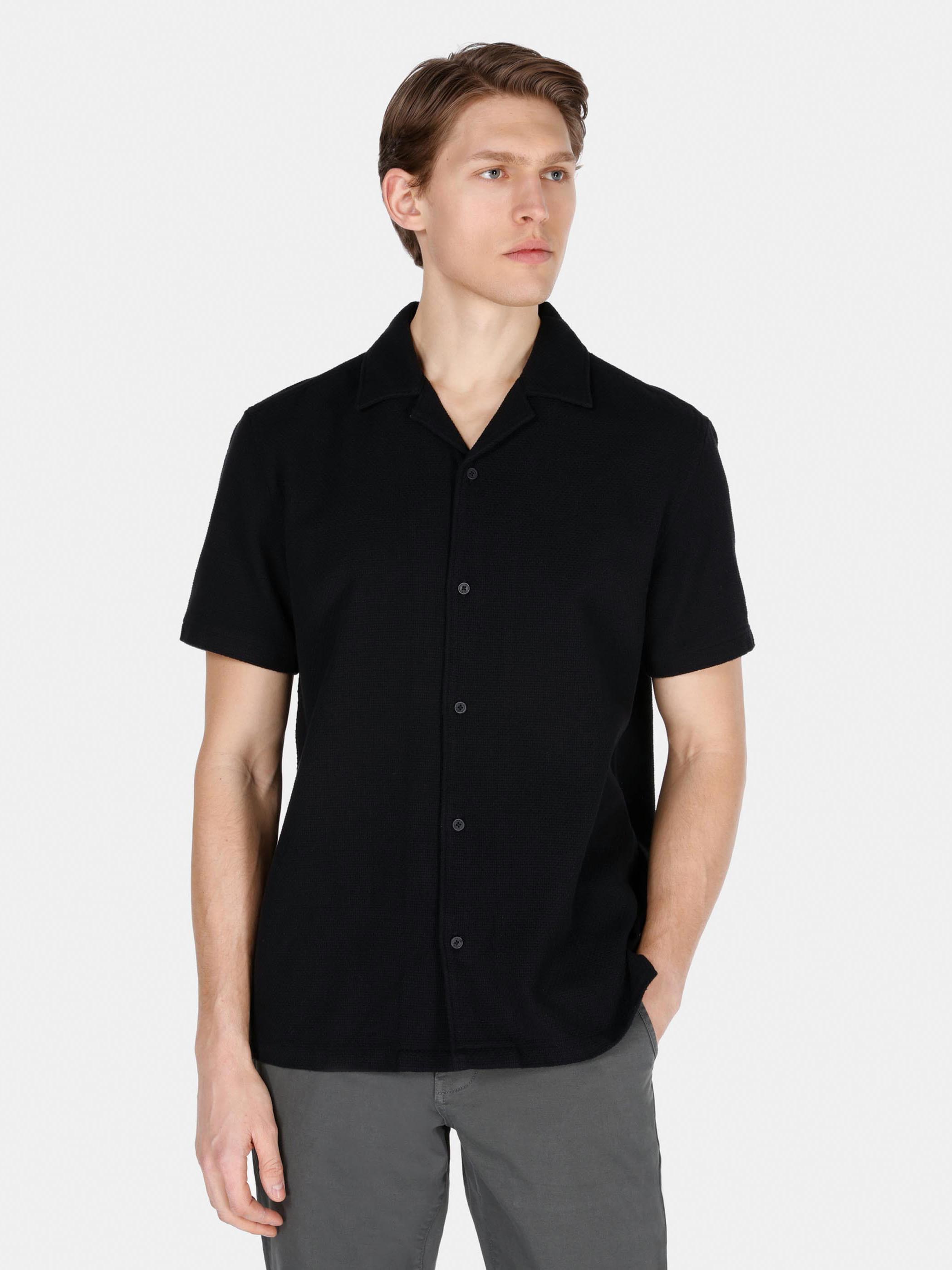 Акція на Сорочка літня чоловіча Colin's CL1072864BLK S Black від Rozetka