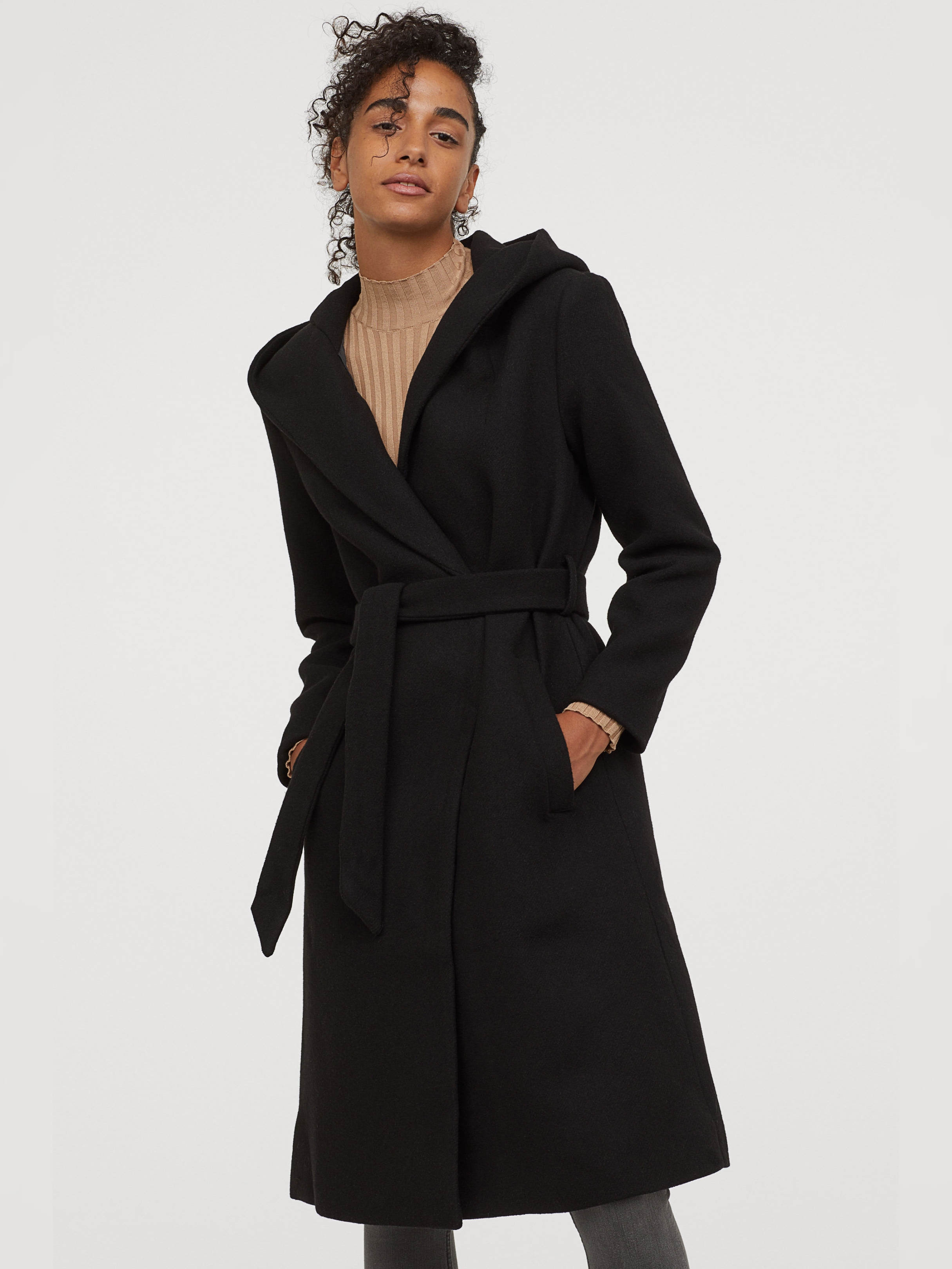 

Пальто H&M 0312878-0 42P Черное