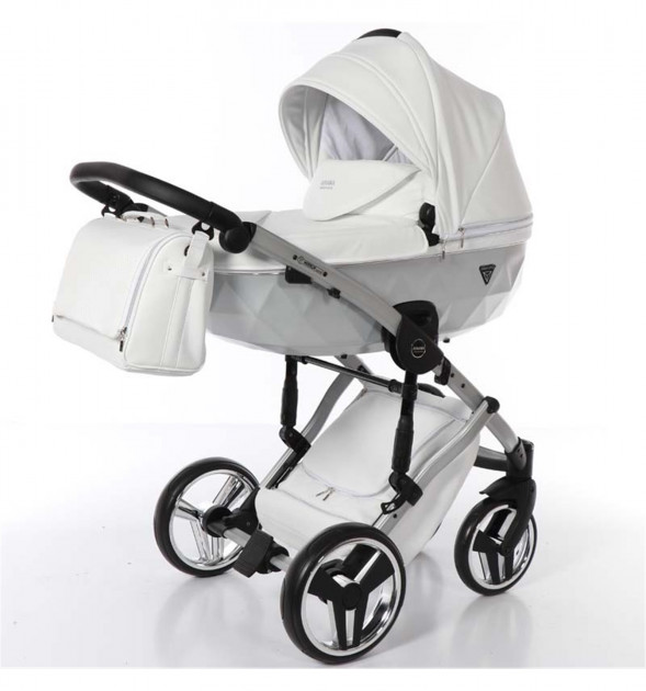 

Универсальная коляска 2 в 1 TAKO Junama Mirror Satin 04 Белая (24-J-MS-04)