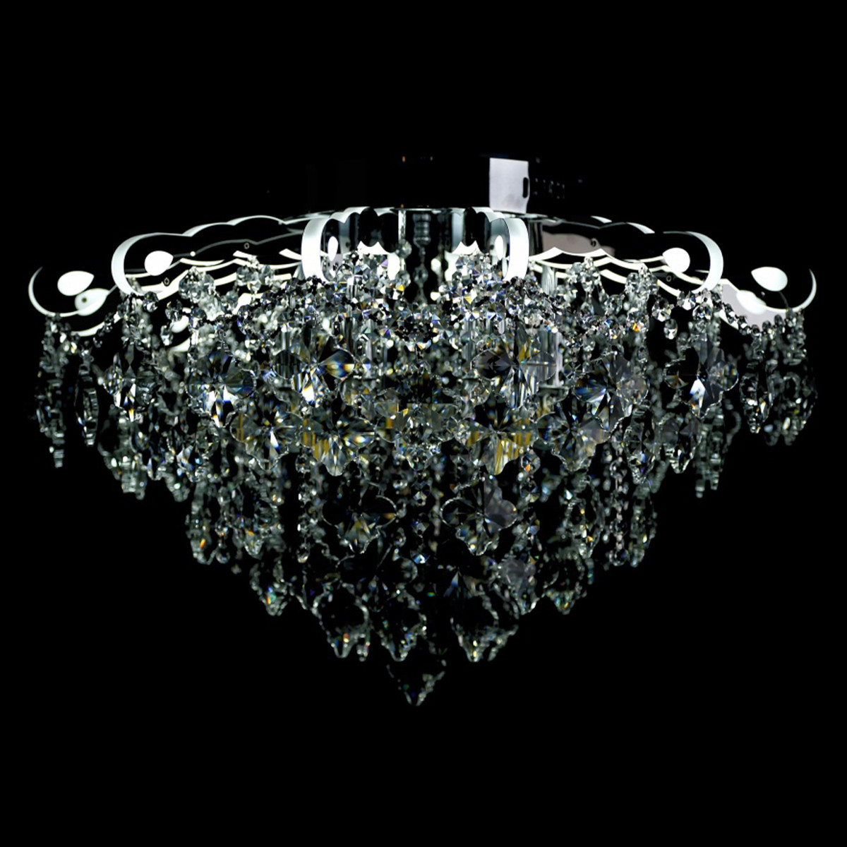 

Хрустальная люстра на 6 лампочек со встроенной LED подсветкой рожков VL-2876/6+12 LED