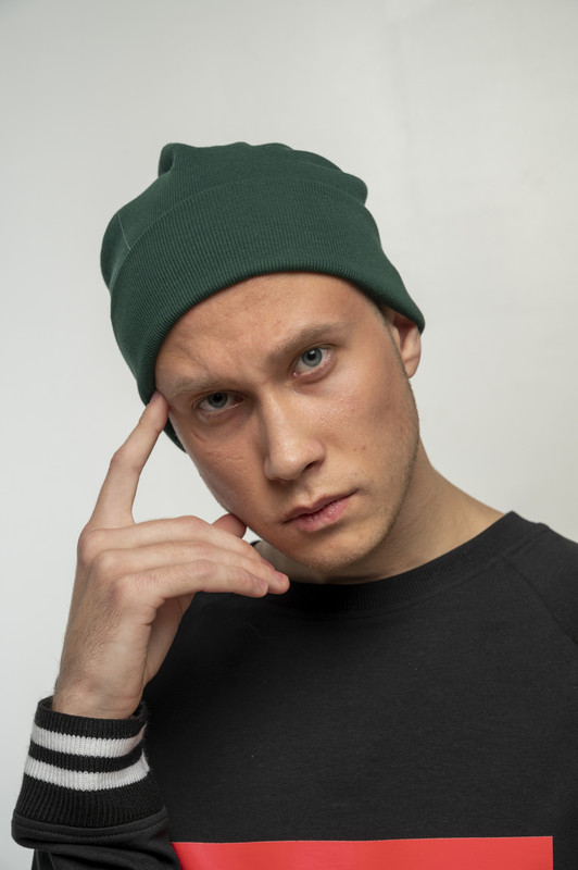 

Шапка VASILYEV for Man  Зелёная двойная, Шапка VASILYEV for Man One size Зелёная двойная