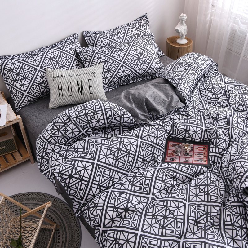 

Комплект постельного белья Наша Швейка Бязь Серая Абстракция Двуспальный 180х215 см