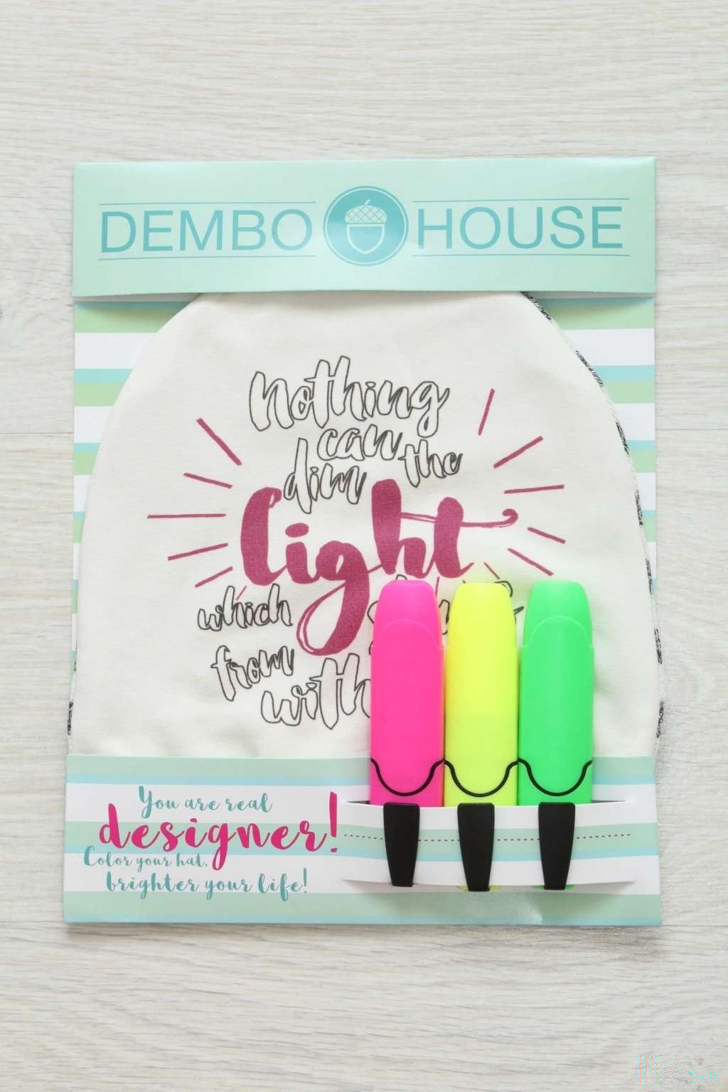 

Шапка Дембохауc 52 см Белый