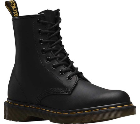 

Женские ботинки Dr. Martens 1460 8-Eye Boot Black Greasy 41