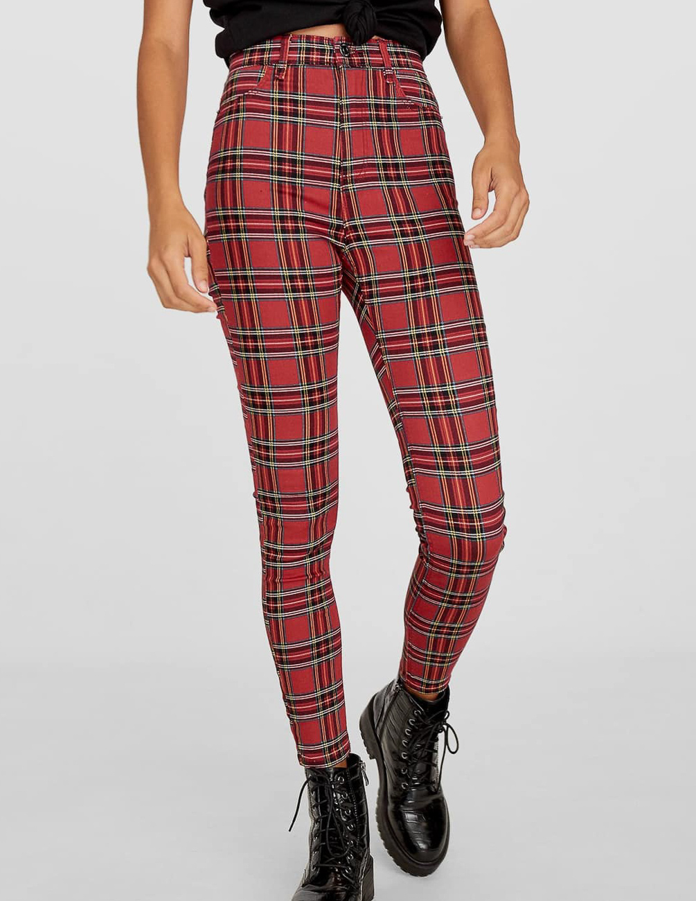 

Брюки Stradivarius Ж1052190 (4500/821/100) цвет красный XS