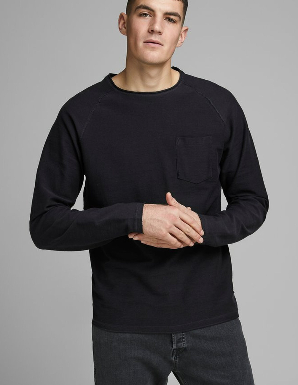 

Свитер JACK&JONES М0106336 цвет черный XXL