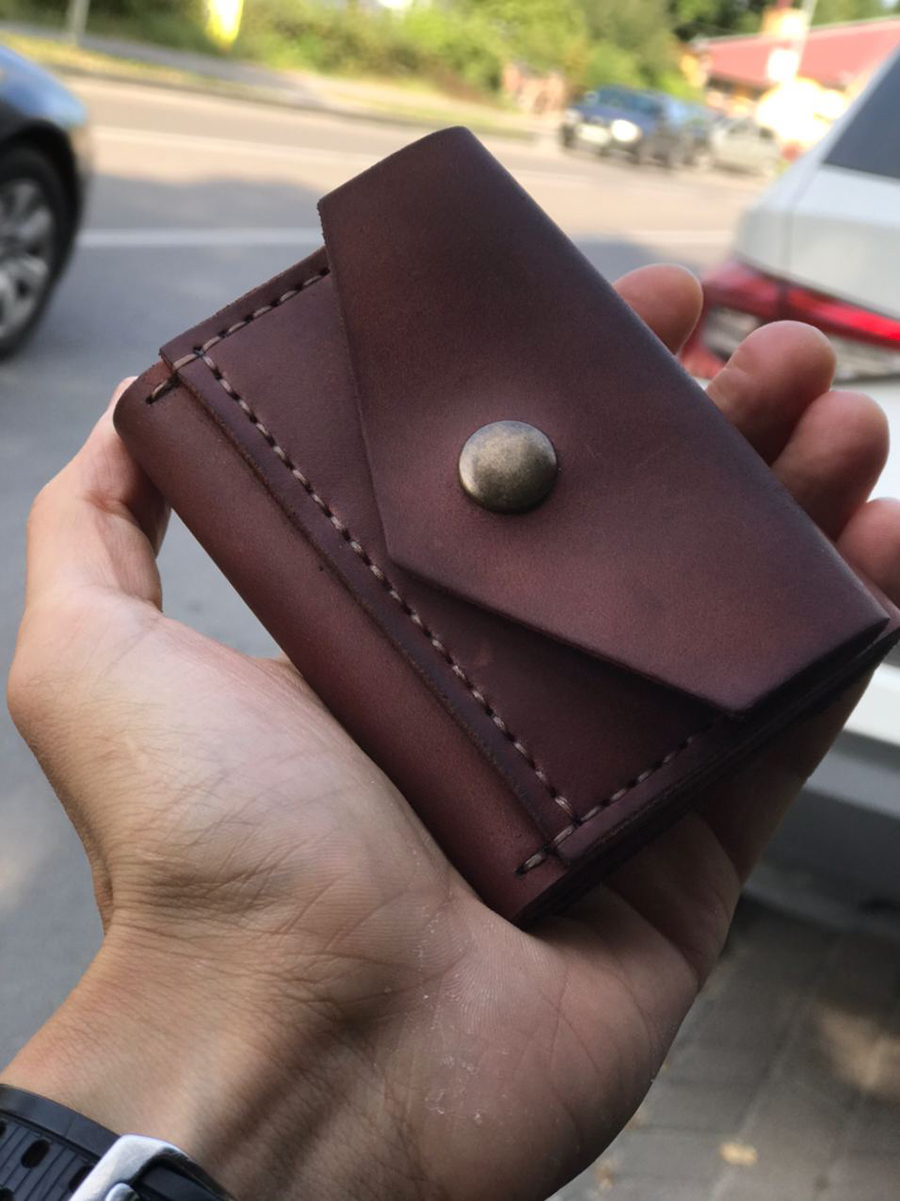 

Кожаный кошелёк MamaKazala «COMPACT» 10,5см. коричневый