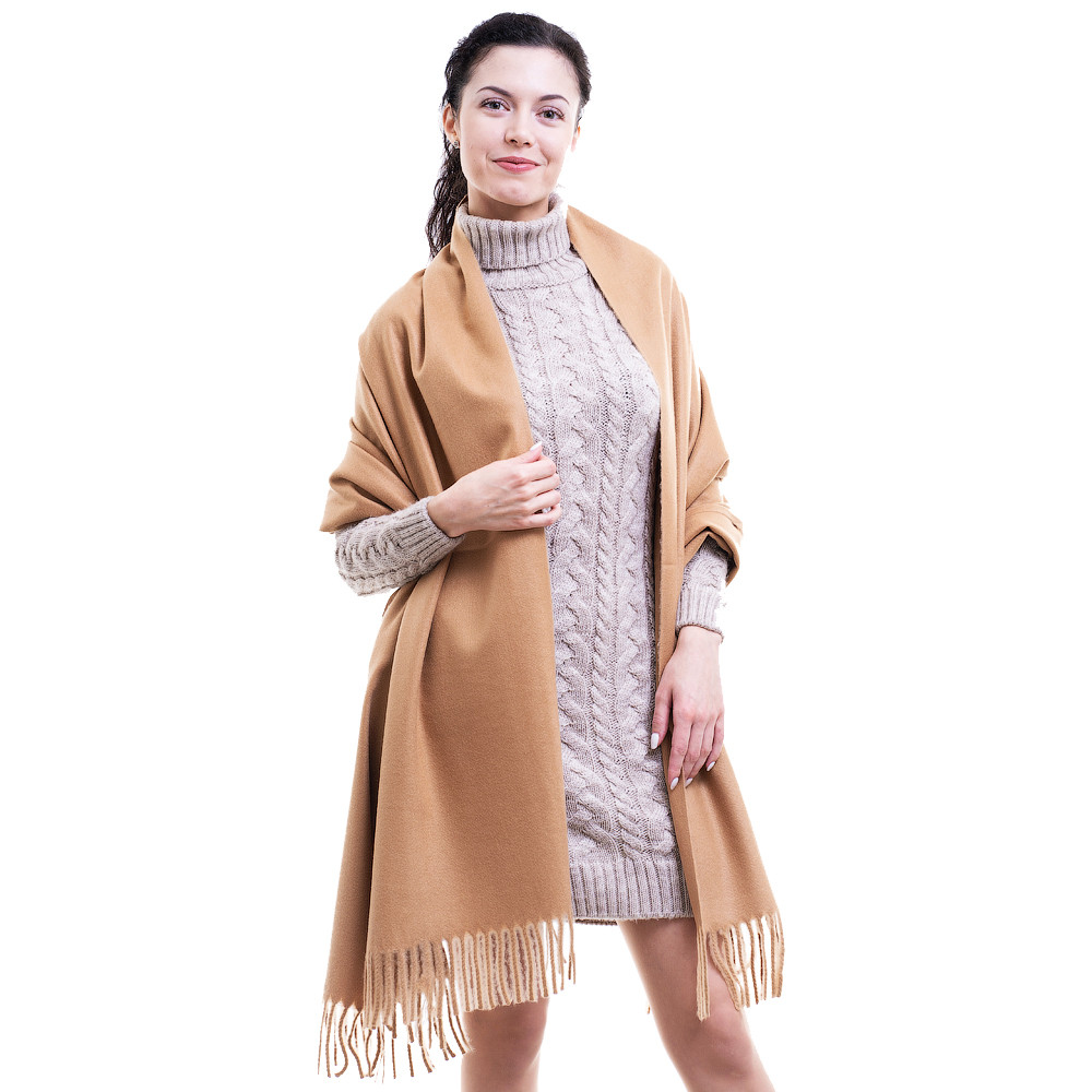 

Женский палантин AMO 210х70 см Бежевый