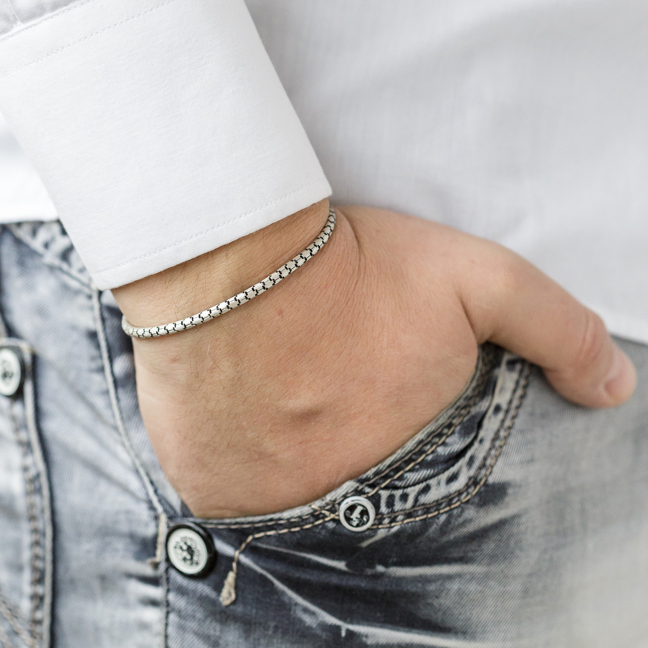 

Серебряный мужской браслет Dariy DKRNTL290uzw