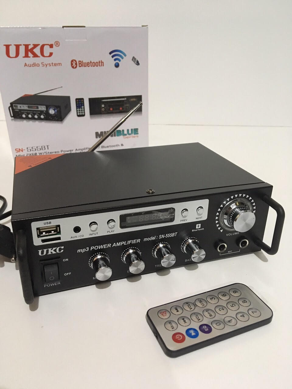 

Усилитель звука UKC SN-555BT FM+USB Bluetooth