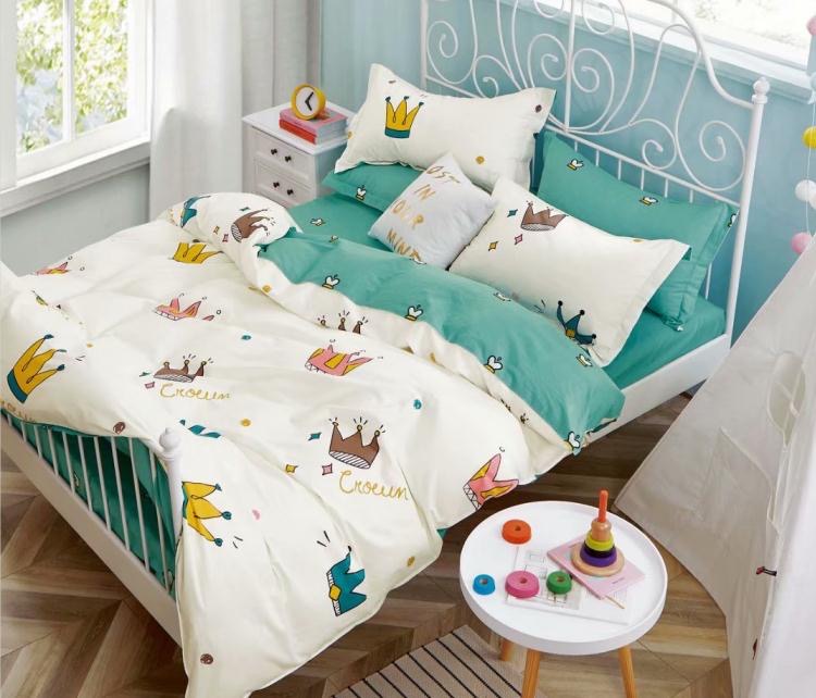 

Постельное белье CottonTwill Короны на белом Полуторный комплект