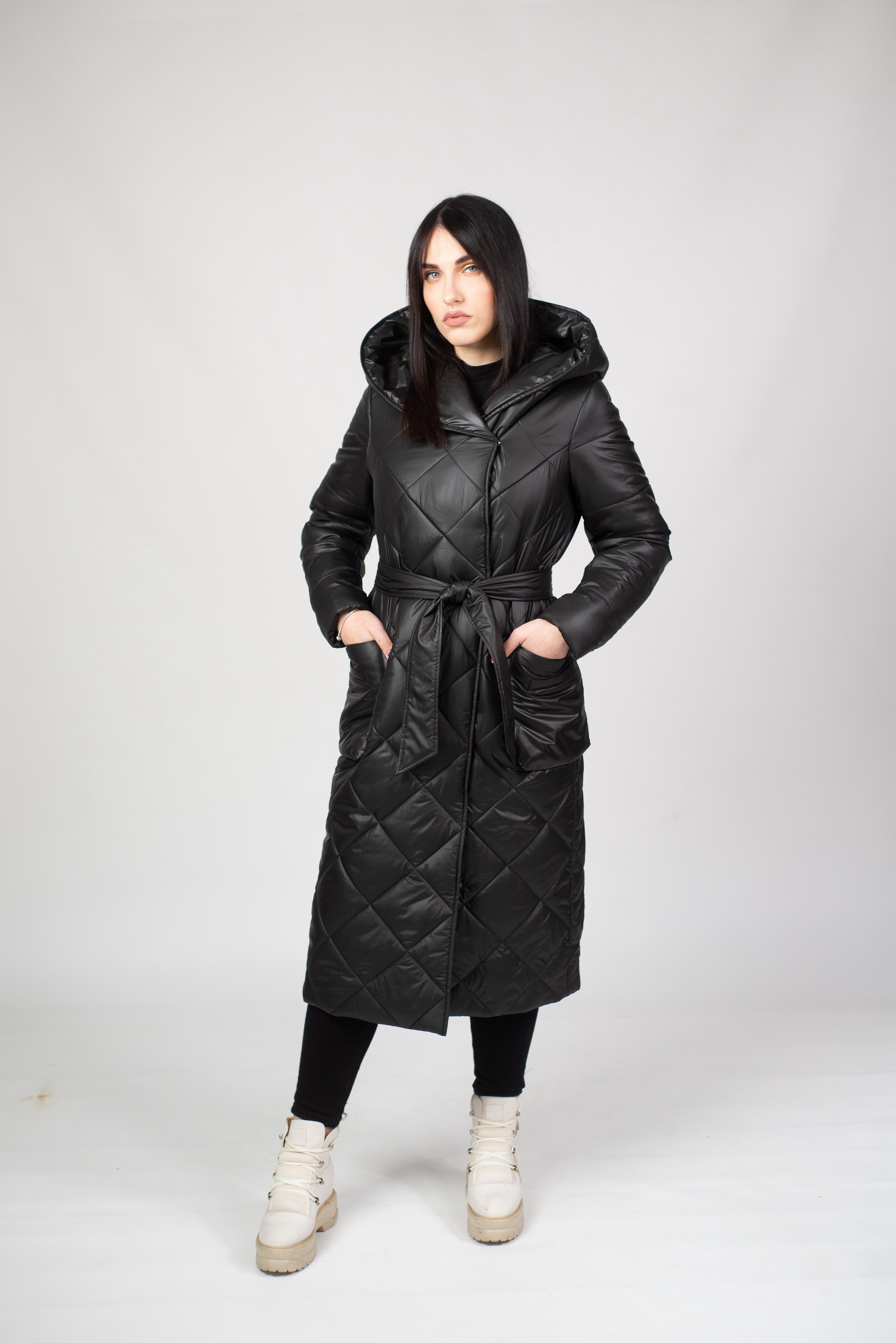 

Куртка зимняя L'Arcobaleno 24625S042C001  Черный, Куртка зимняя L'Arcobaleno 24625S042C001 42 Черный