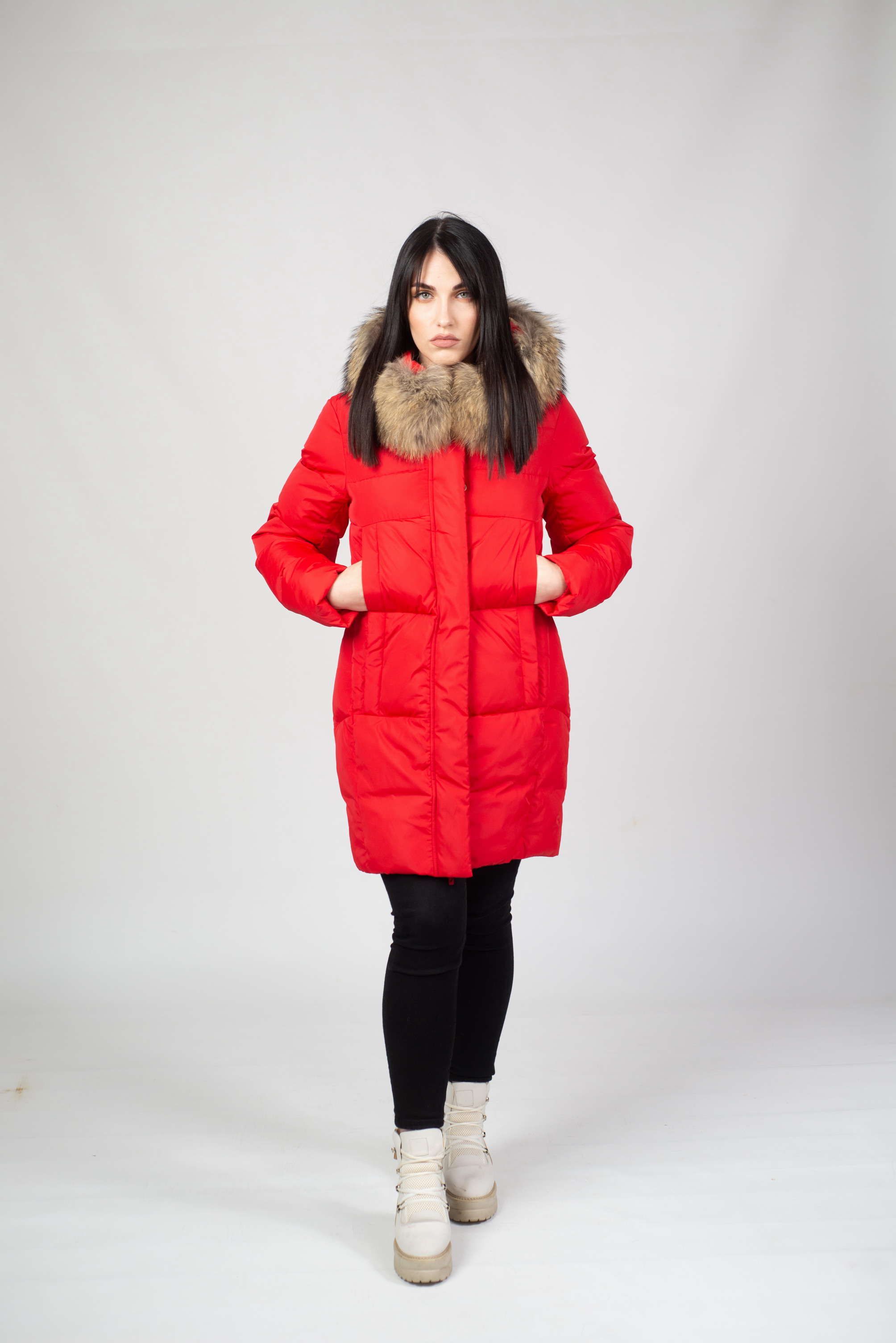 

Пуховик L'Arcobaleno 24656S046C012  Красный, Пуховик L'Arcobaleno 24656S046C012 46 Красный