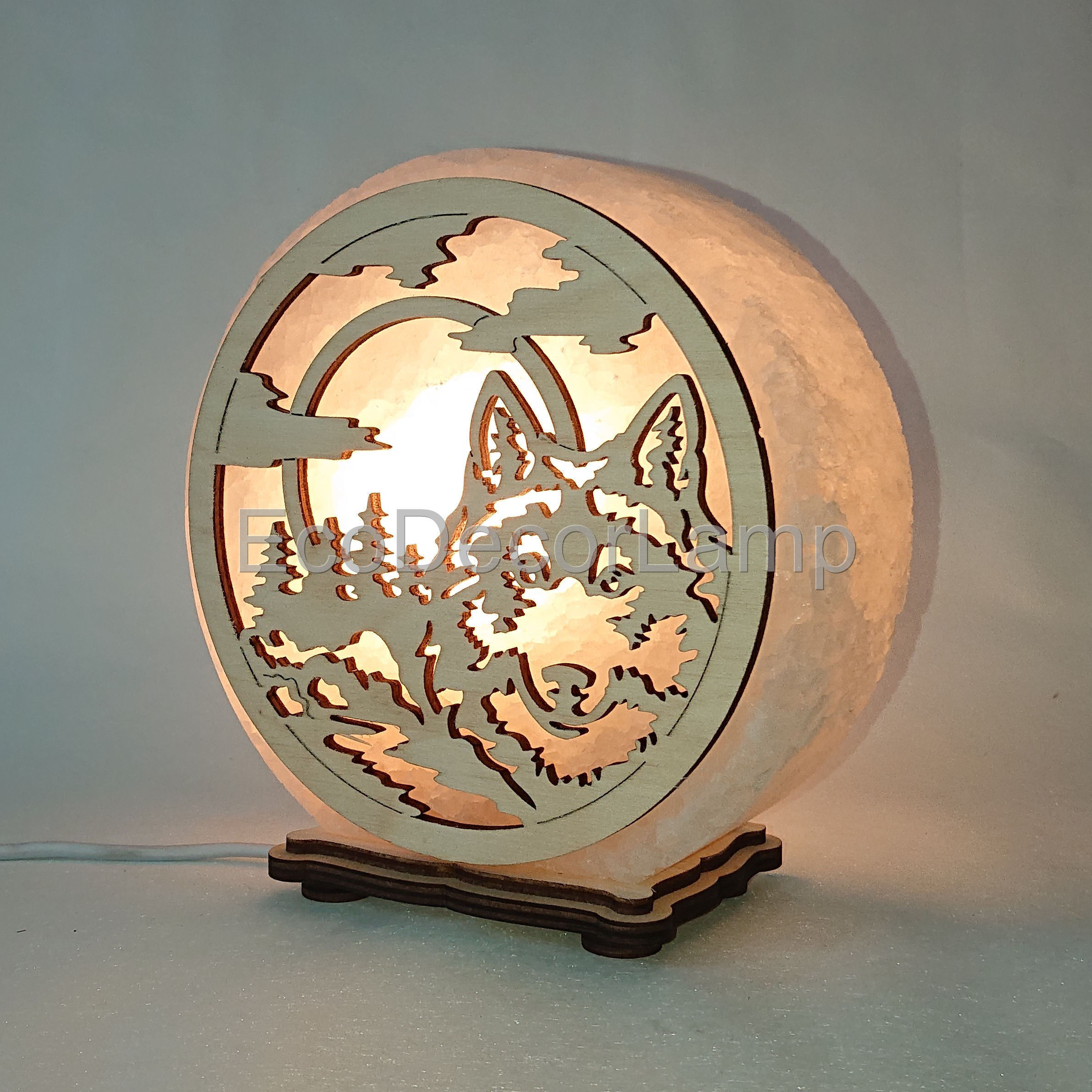 

Соляной светильник EcoDecorLamp круглый Волк жёлтый