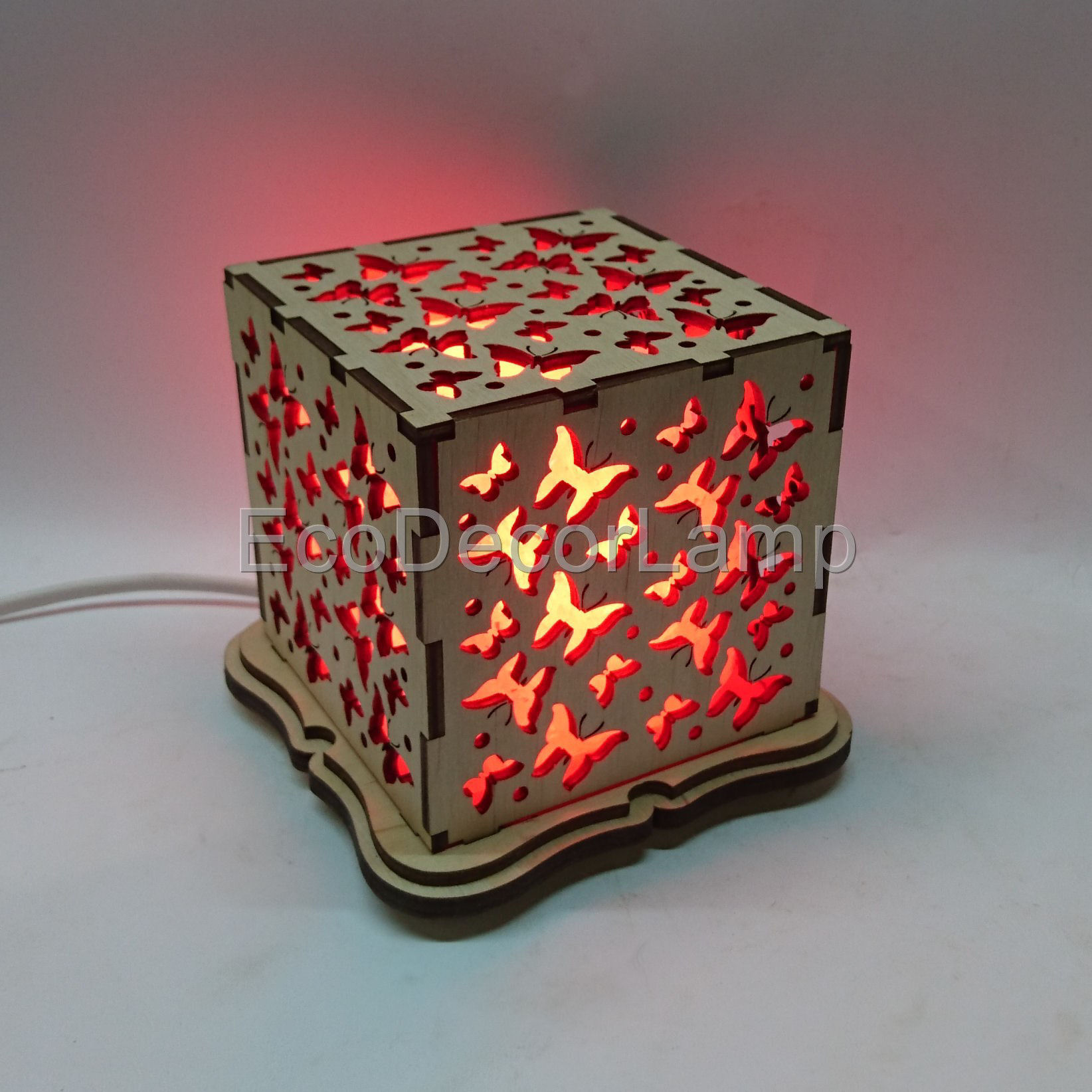 

Соляной светильник EcoDecorLamp Куб Бабочки красный