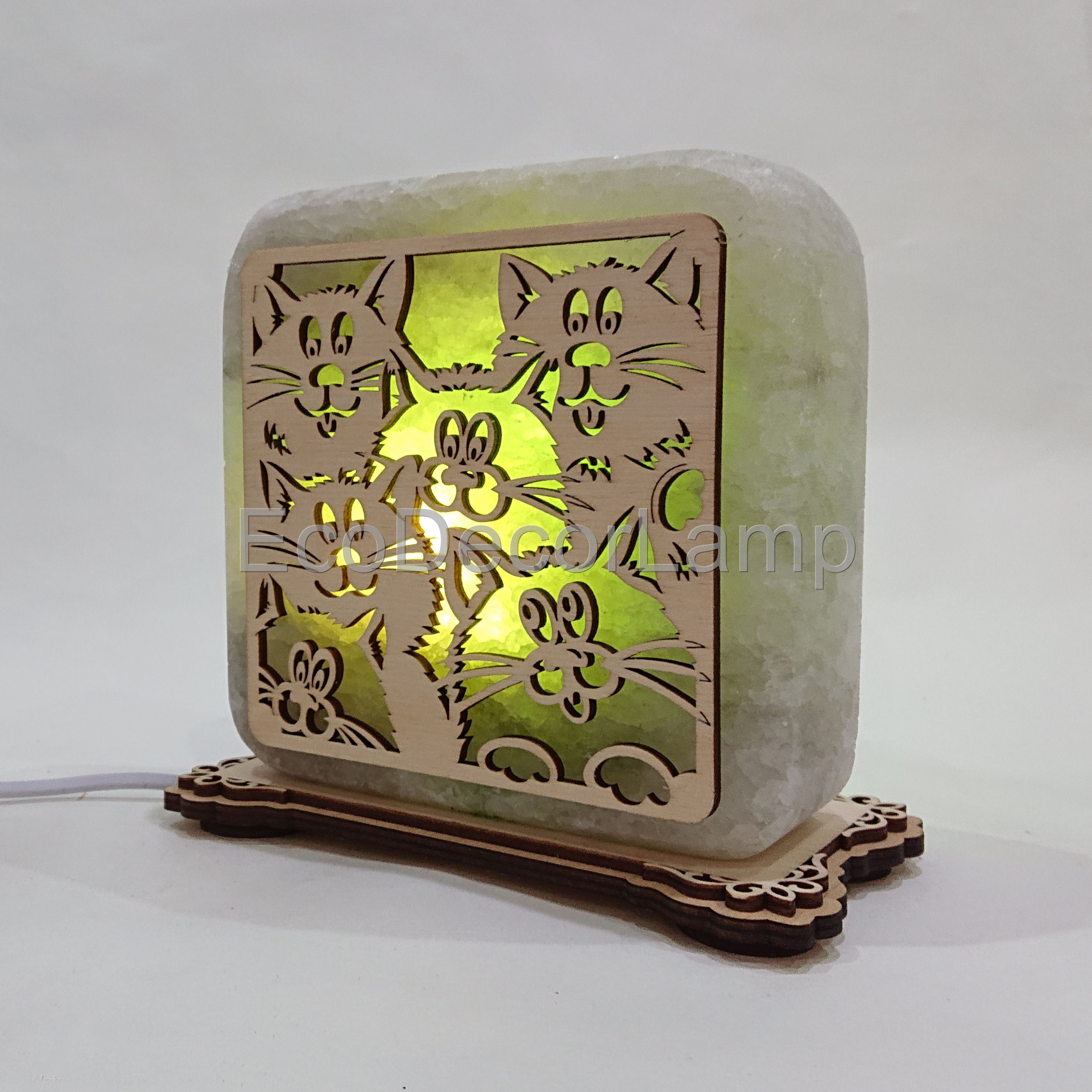 

Соляная лампа EcoDecorLamp квадратная Коты -2 зелёная