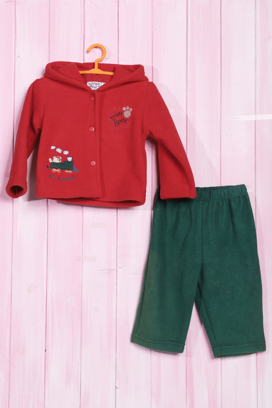 

Костюмчик для мальчика TAD LITTLE 68-74(см) Красный-Зелёный (56723)