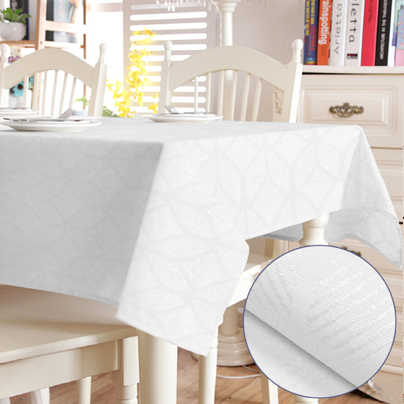 

Скатерть с акриловой пропиткой Louvre Ornament White 140x300