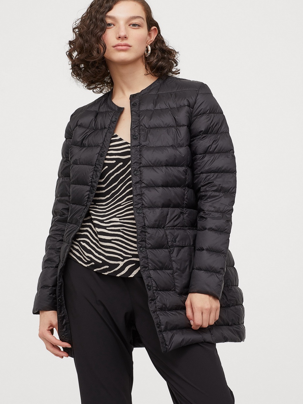 

Пуховик H&M 0774954-0 S Черный