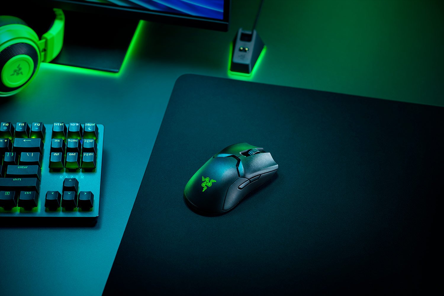 

Мышь проводная/беспроводная Razer Viper Ultimate & Mouse Dock