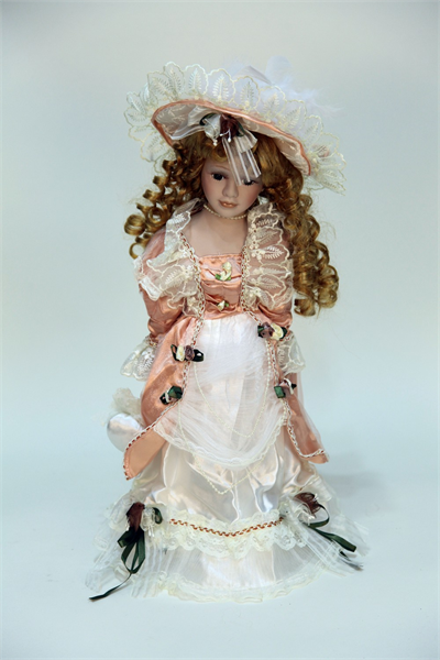 

Кукла сувенирная, фарфоровая, коллекционная «Элиза» Vintage Doll SK15942