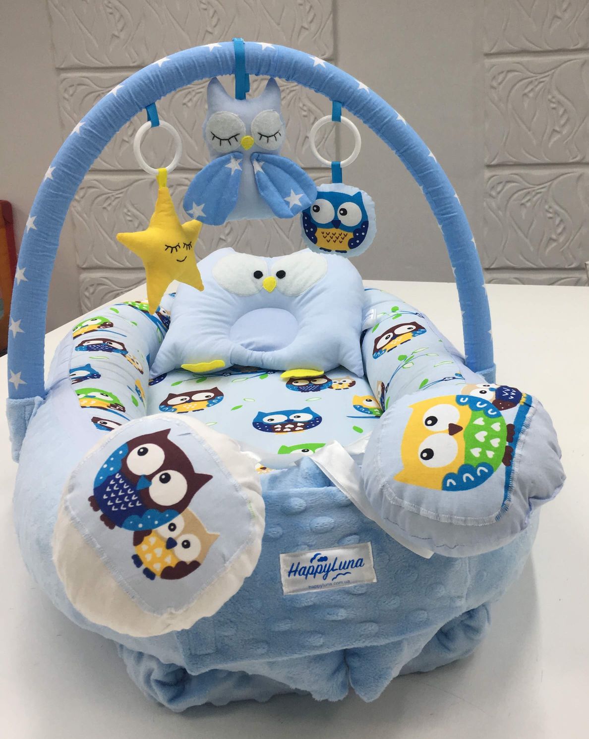 

Кокон гнездышко для новорожденных Happy Luna Совки с держателем для игрушек и ортопедической подушкой 0115