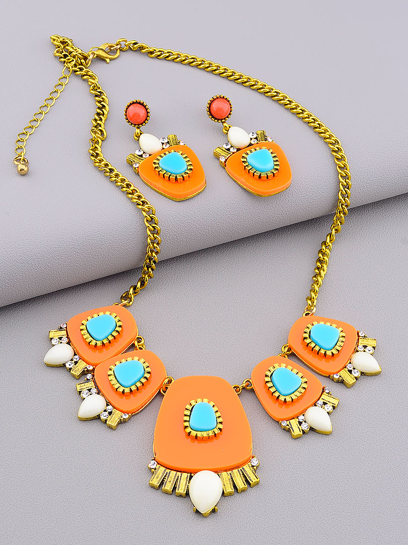 

Набор колье и серьги Fashion Jewelry оранжевые 45 см. 033634