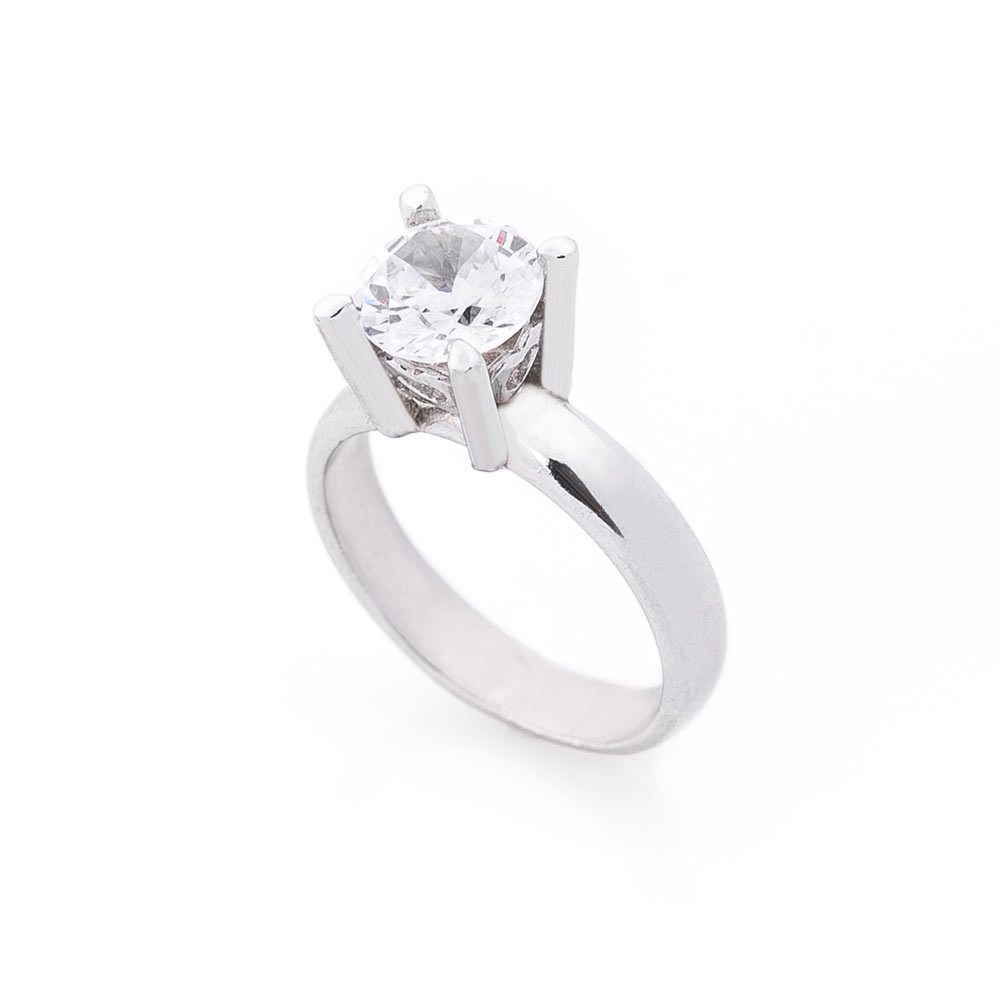 

Серебряное кольцо ОНИКС с фианитами 16 мм (вес 3.4 г) модели пр-11885-3,4-16