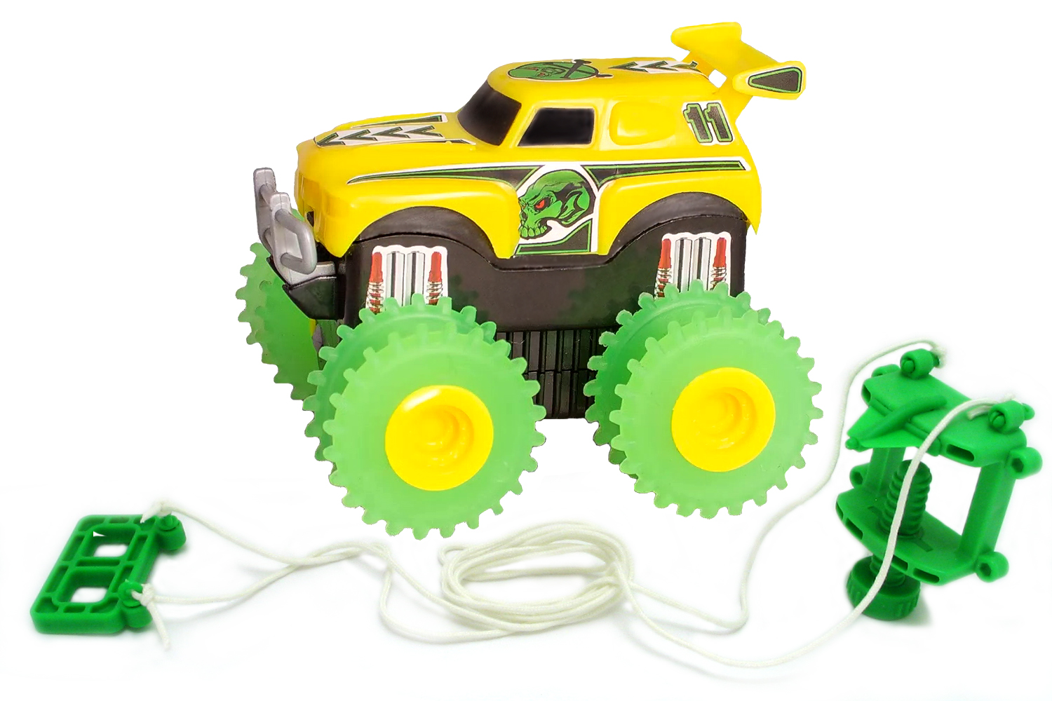 

Машинка джип внедорожник на батарейках Trix Trux (желтый) 29890