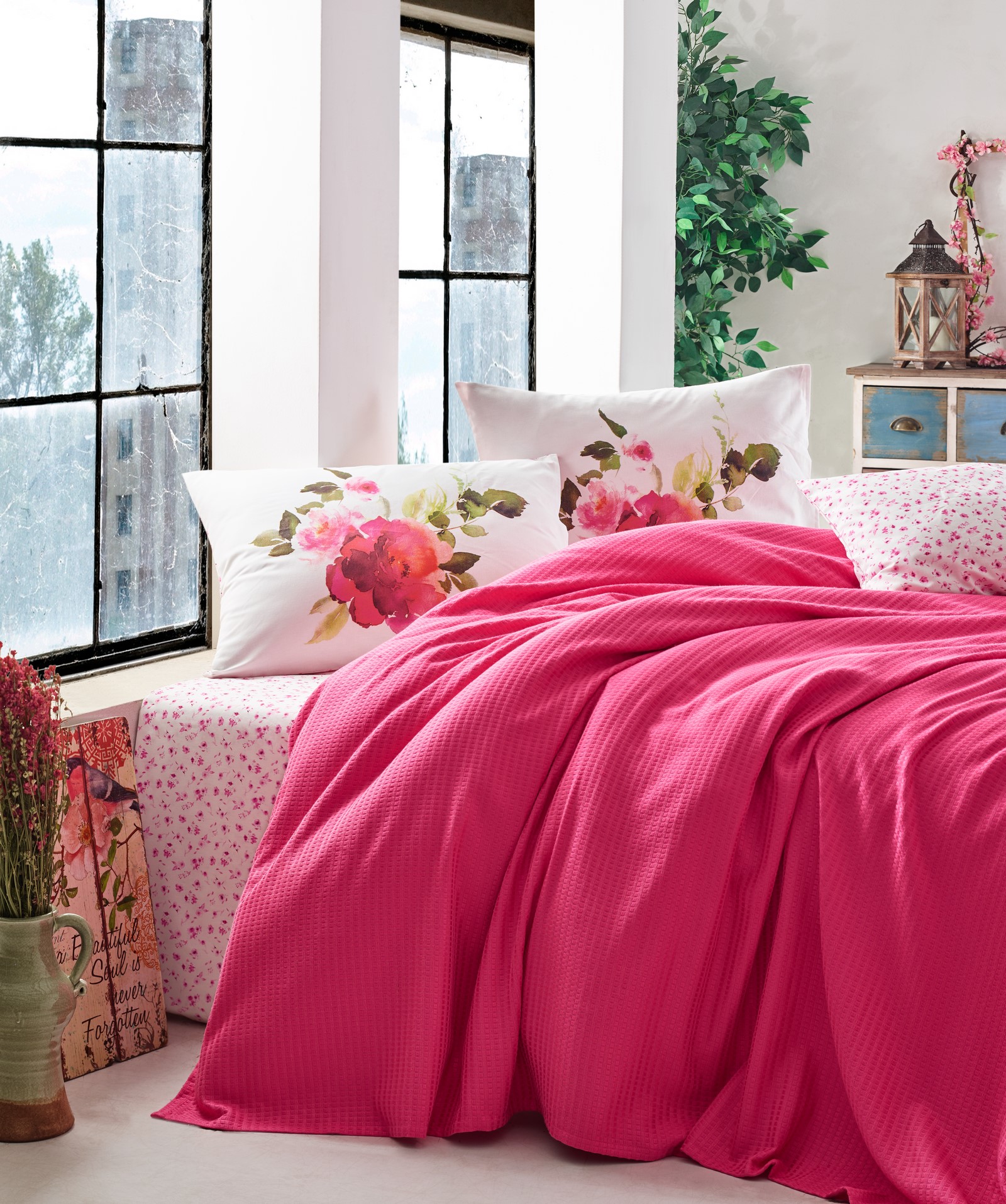 

Комплект постельного белья Cotton Box Пике Garden Rose 220х230