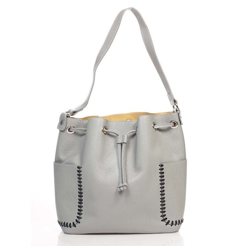 

Женская кожаная сумка Italian bags Серый