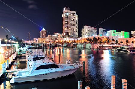 

Фотообои ArtSide Miami (104637473) Штукатурка