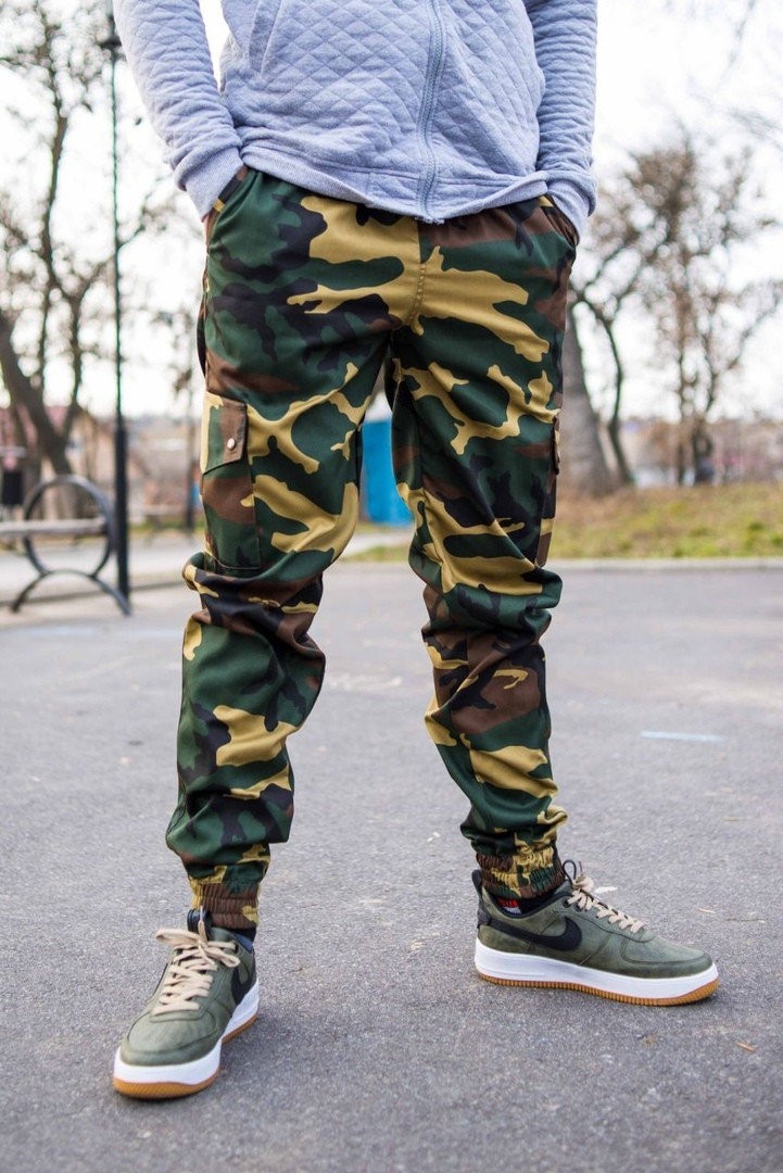 

Камуфляжные штаны с карманами Rextim Cargo Woodland camo 52р