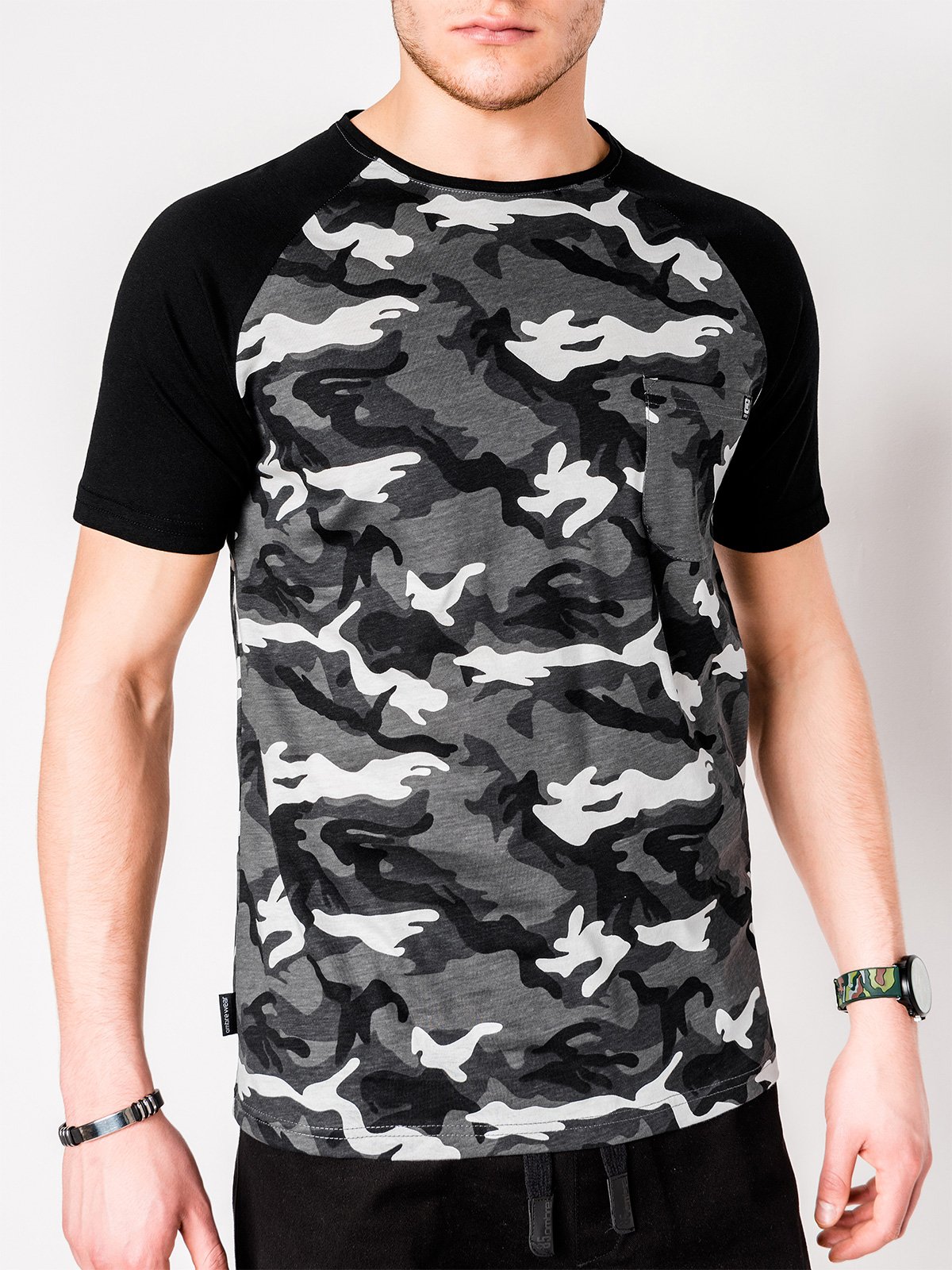 

Футболка Ombre S1009 S Сіра 5902228056157