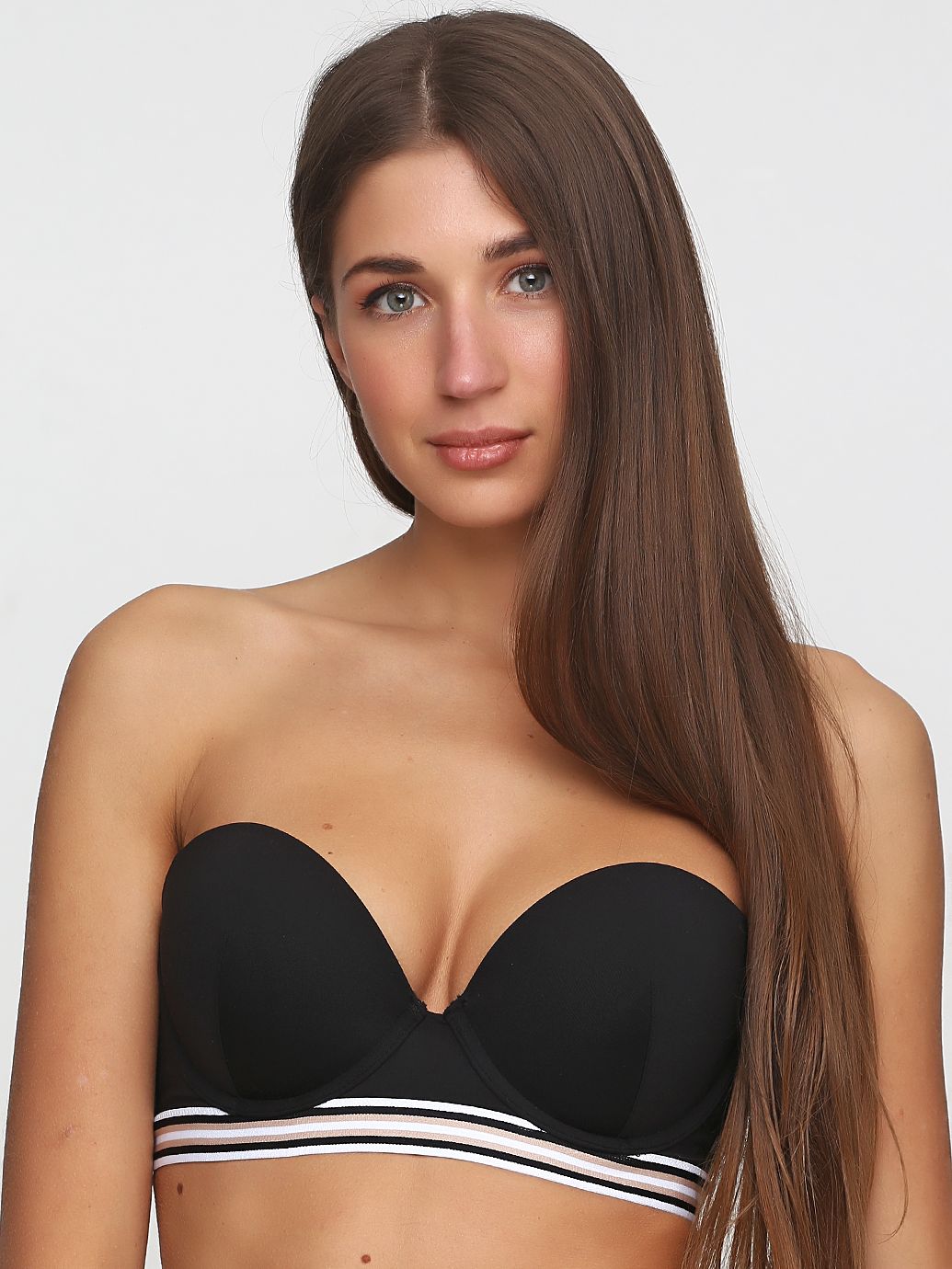

Верхняя часть купальника H&M 5885887 80С Черная