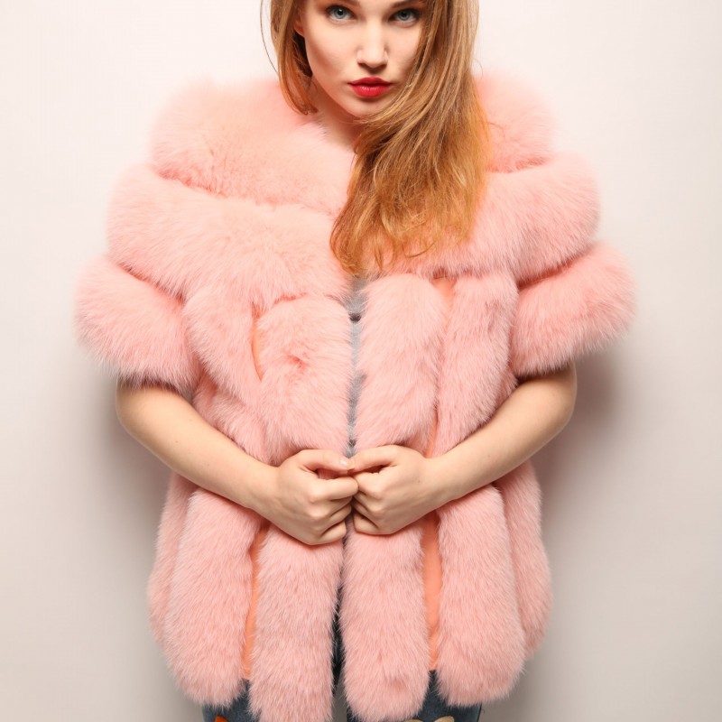 

Жилет из меха песца Miss Lora Кокетка One Size Розовый (3290)