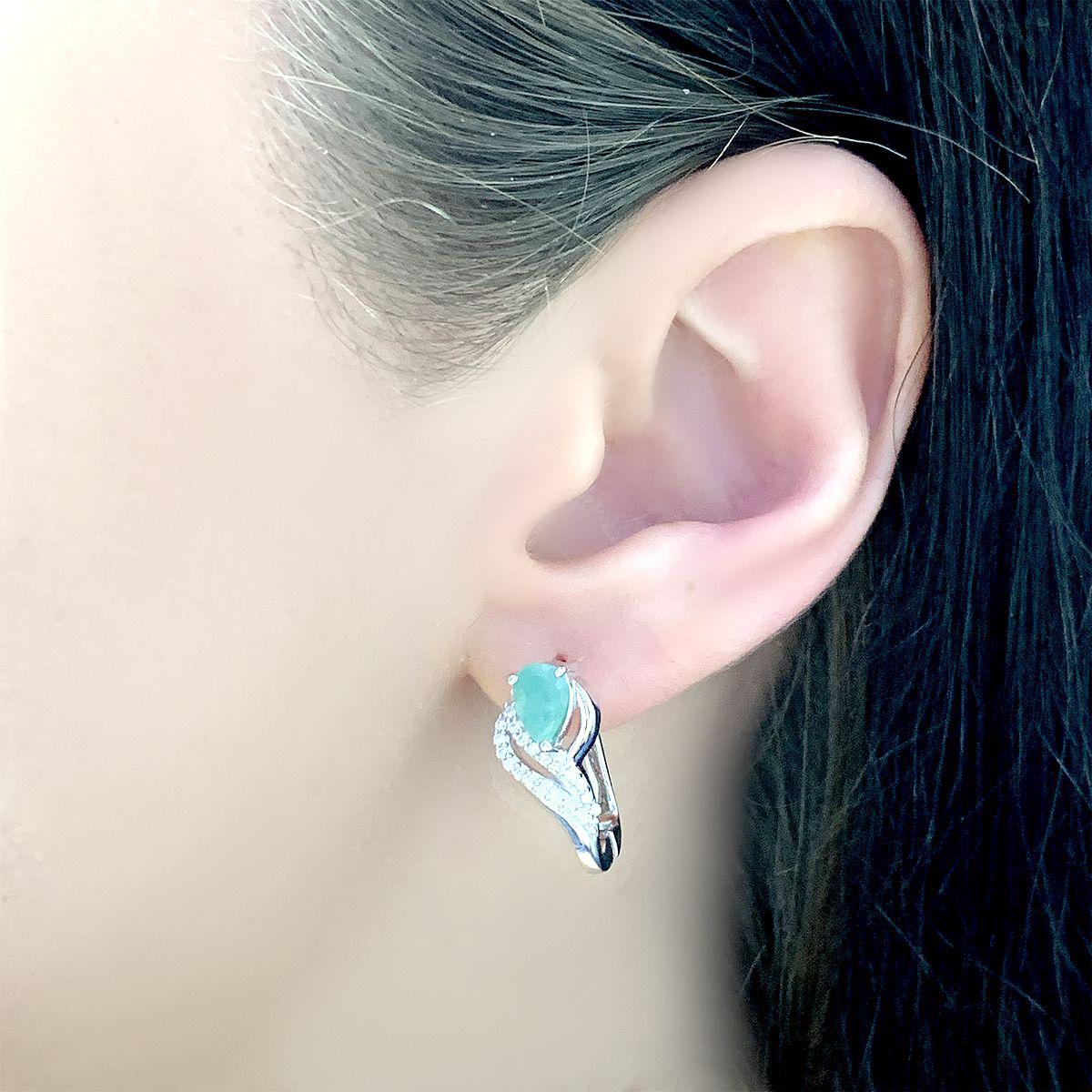 

Серебряные серьги SilverAlex с натуральным изумрудом